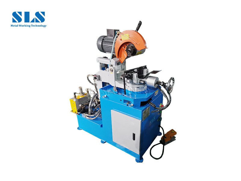 006. Taglio del tubo. 800x600.1